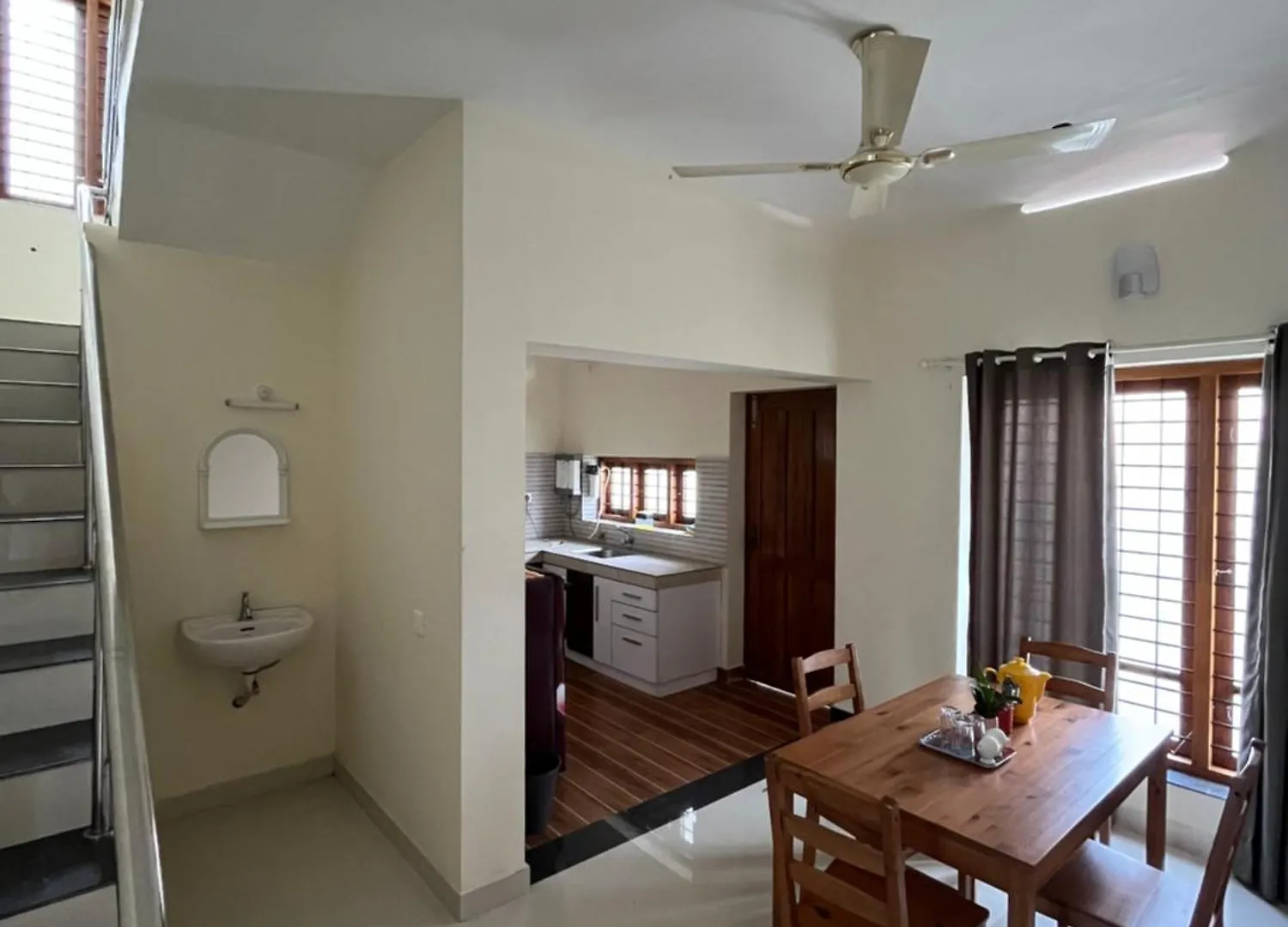 Homestay Alchemist By Halcyon Traveltech Apartment Thiruvananthapuram